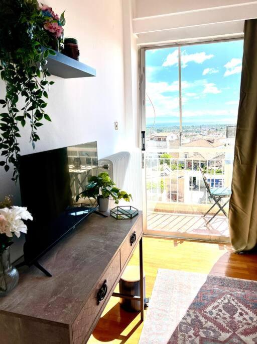 Seaview Penthouse On The Square Daire Aigio Dış mekan fotoğraf